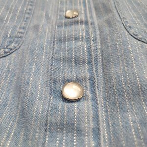 Vintage LIZ CLAIBORNE Pearl Snap Denim Button Down Shirt Long Sleeve Size Medium